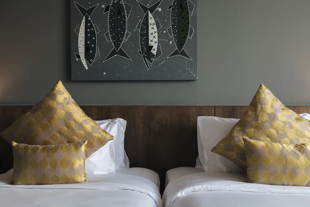 Room amenity