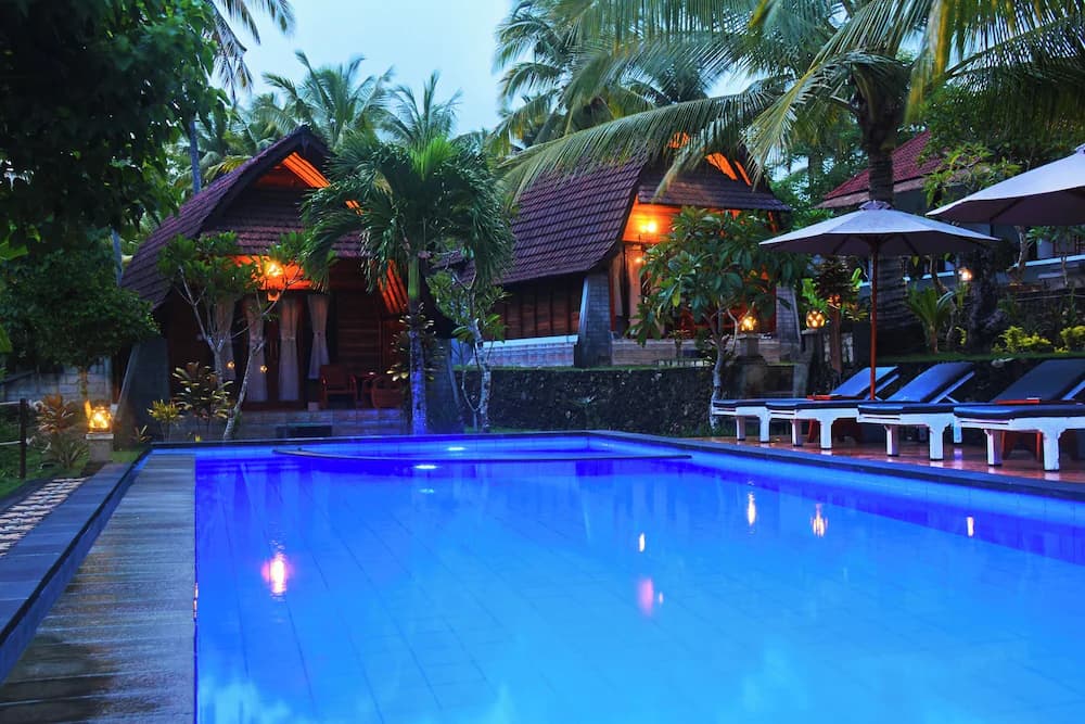 Outdoor pool
