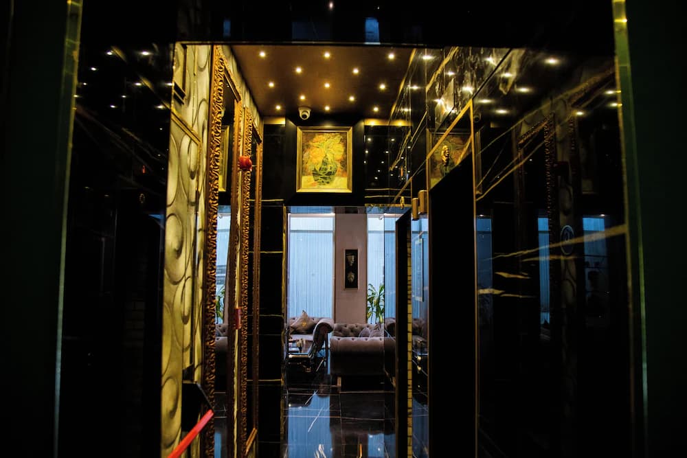 Elevator