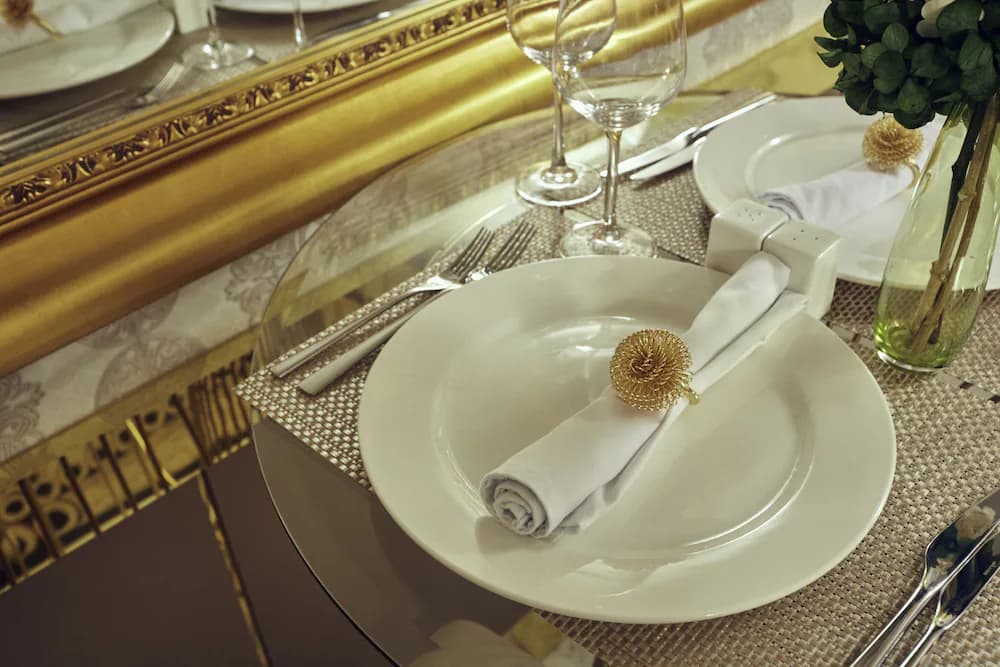 In-room dining