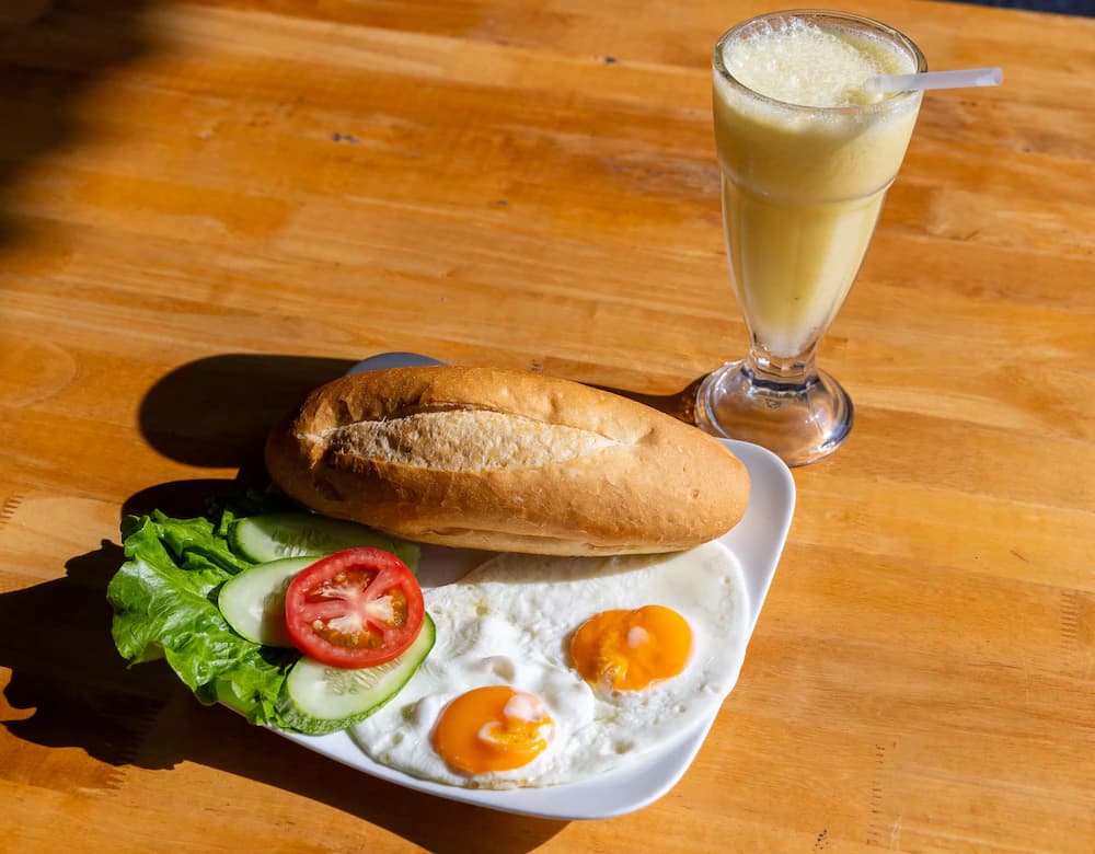 Breakfast buffet