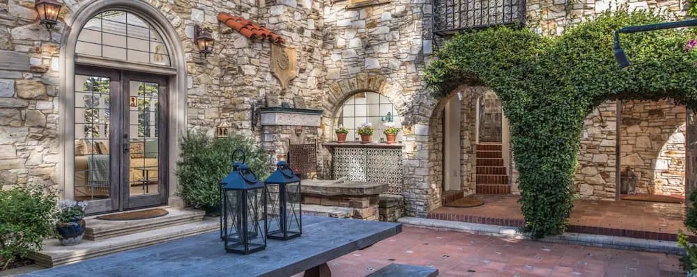 Courtyard