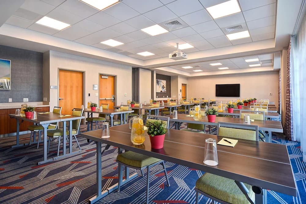 Meeting facility