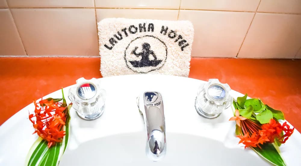 Bathroom amenities