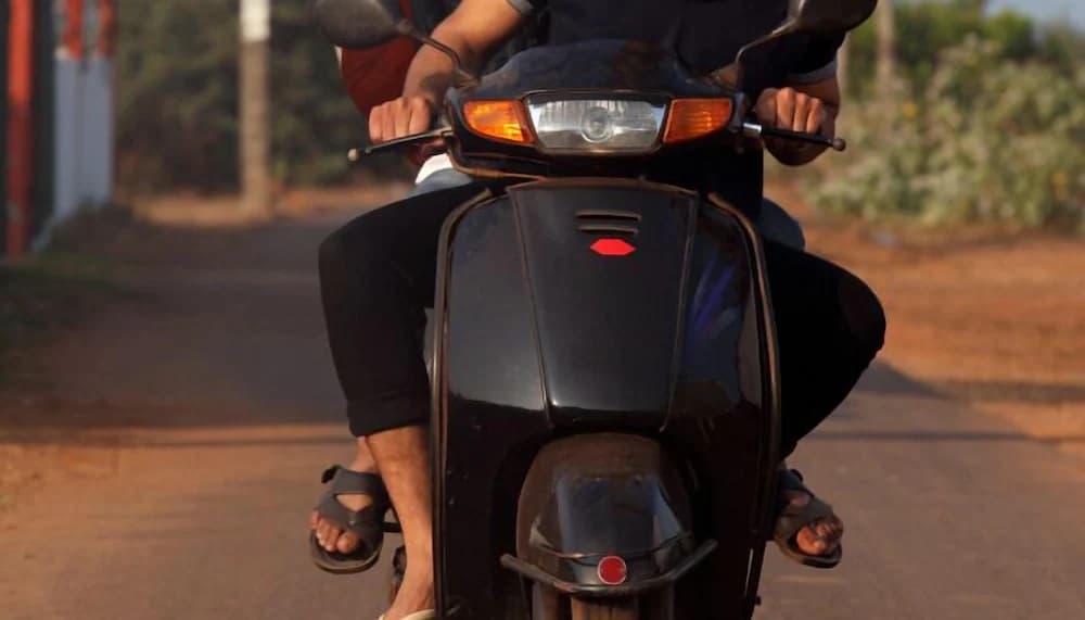 Scooter/moped