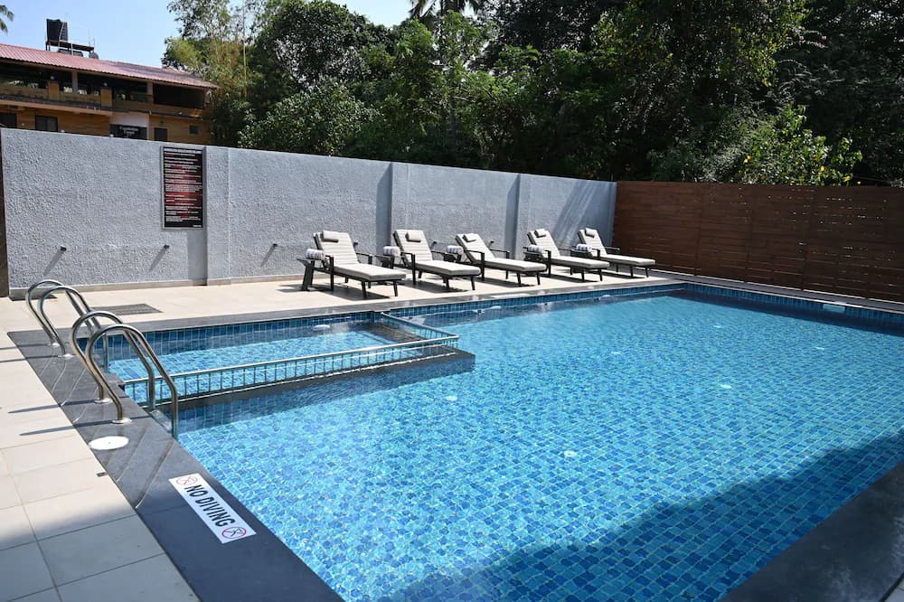 Outdoor pool