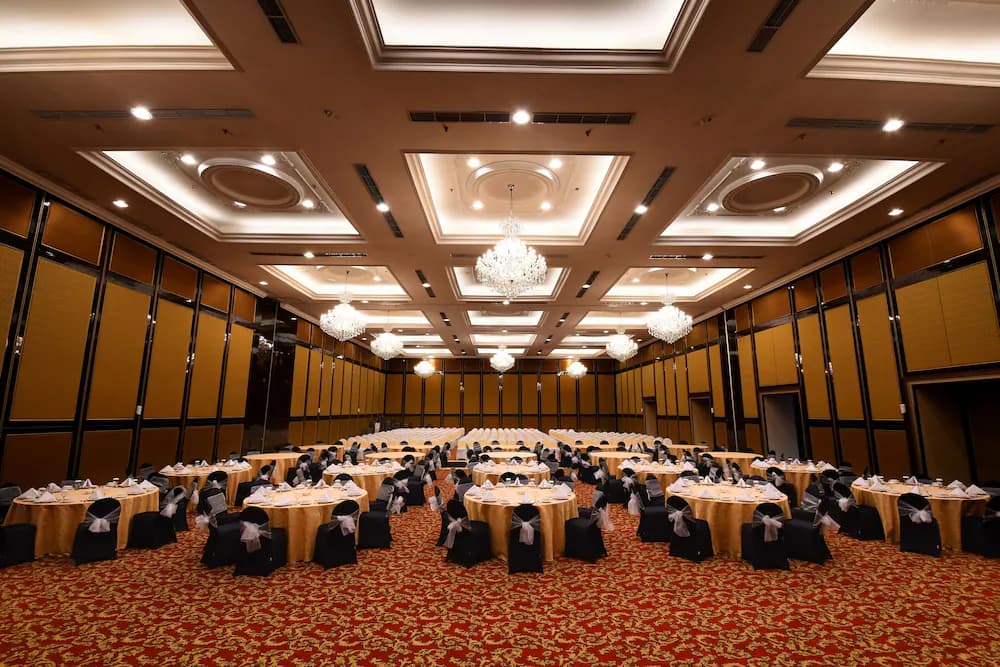 Banquet hall