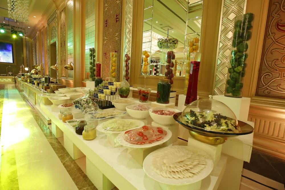 Buffet