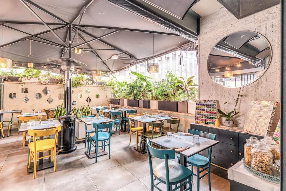 Breakfast area