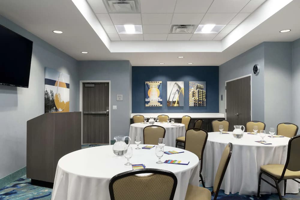 Meeting facility