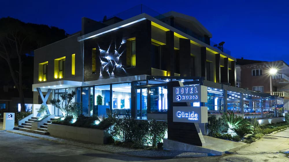 Front of property - evening/night