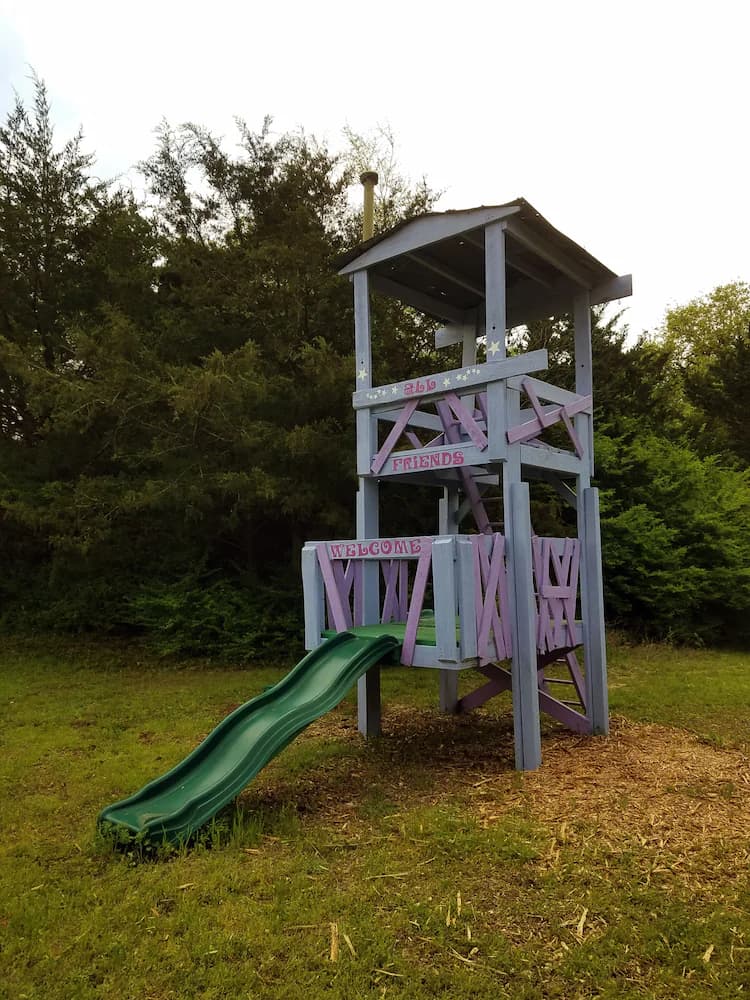 Children's play area - outdoor