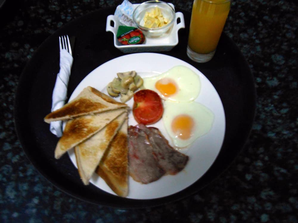 Breakfast meal