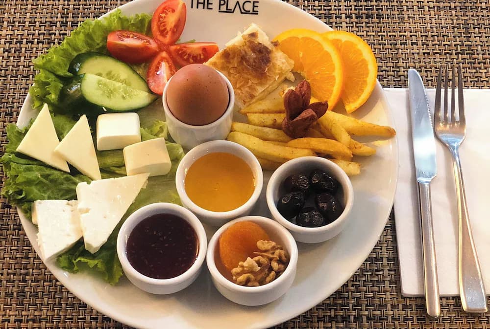 Breakfast meal