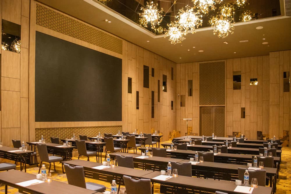 Meeting facility