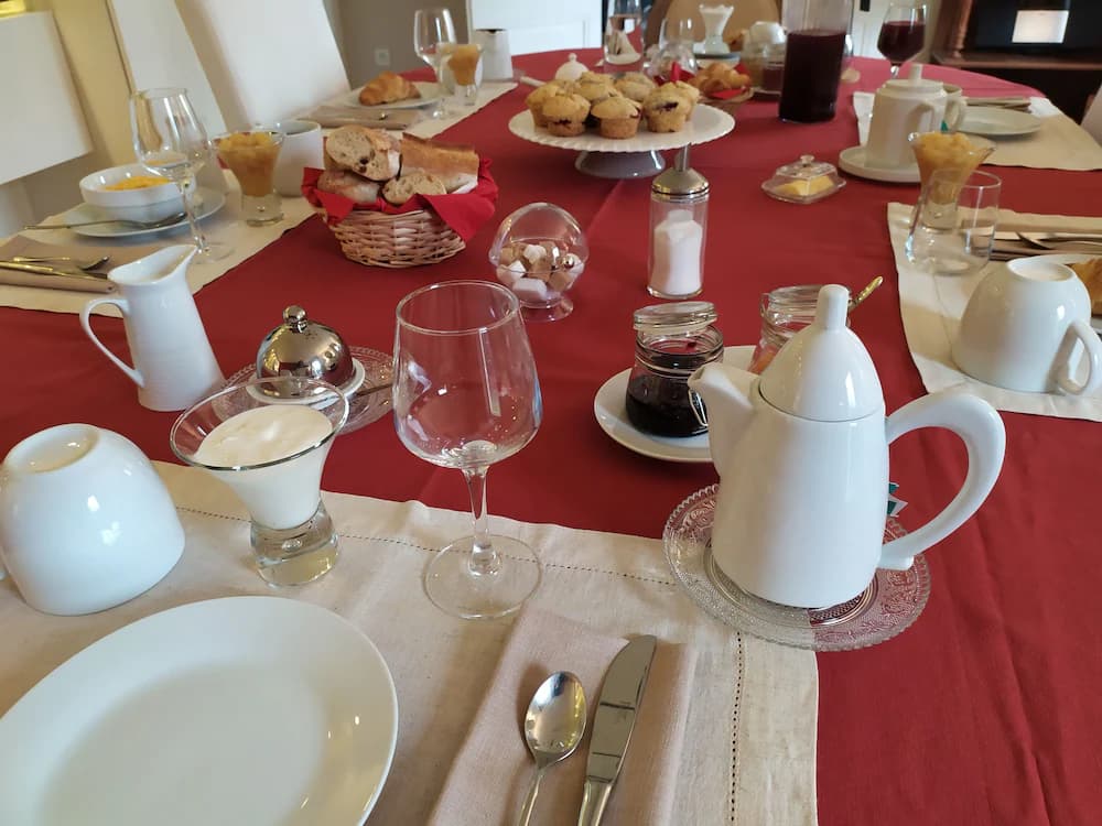 Breakfast area