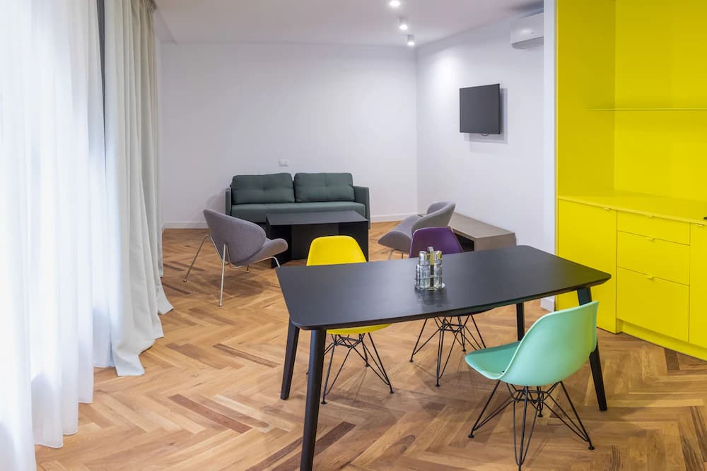In-room dining