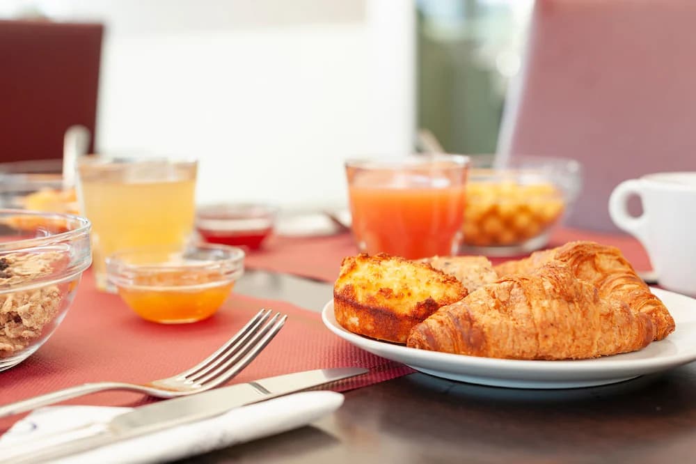 Breakfast meal