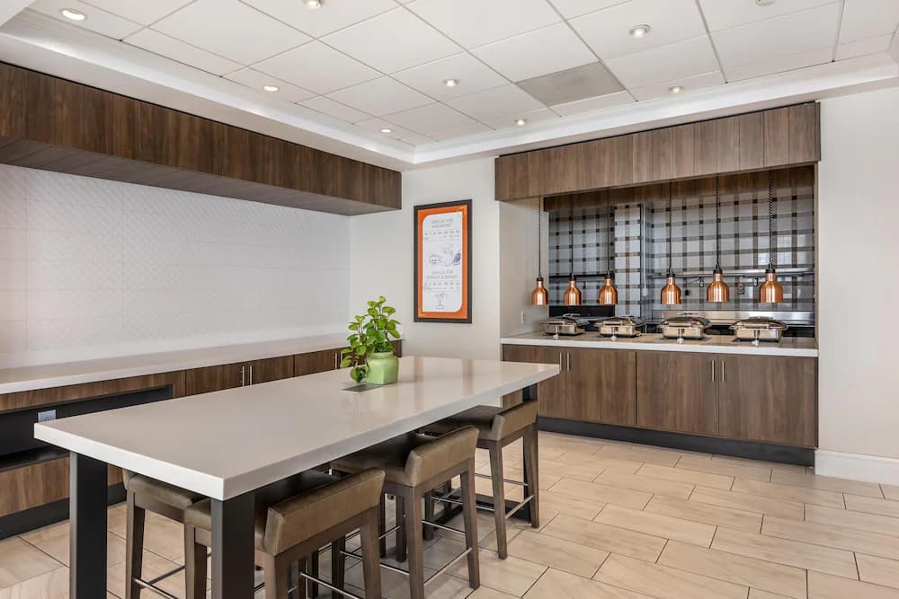 Breakfast area