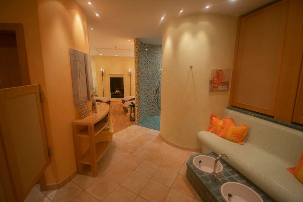 Steam room