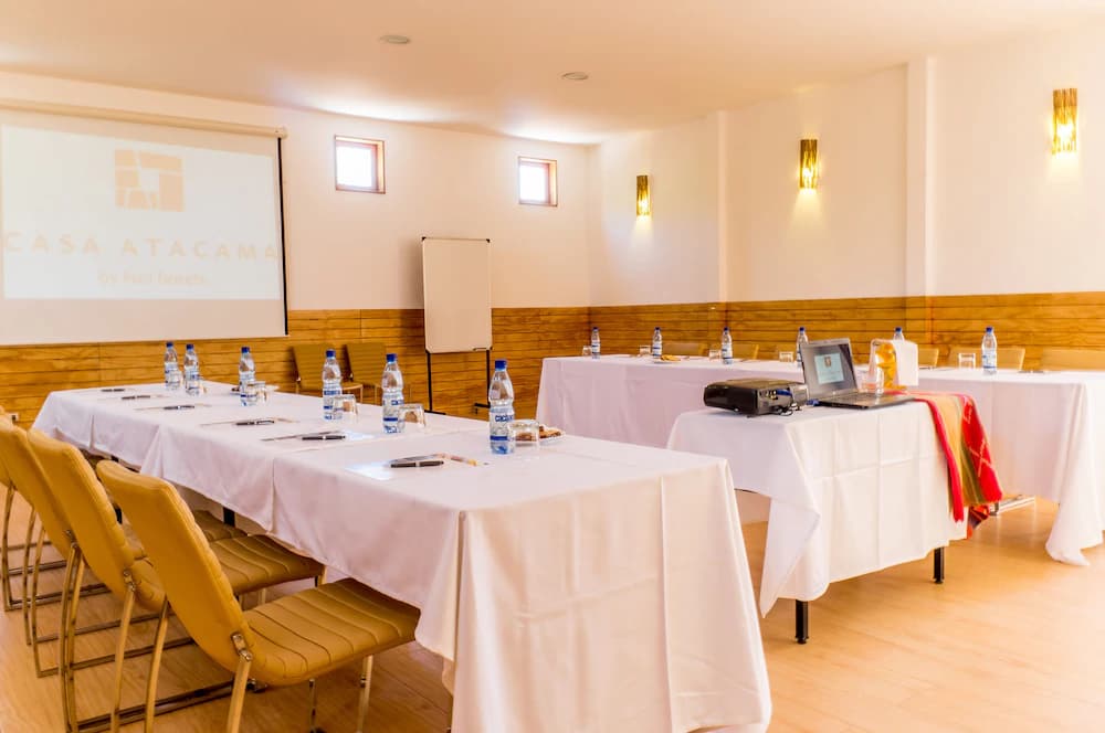 Meeting facility