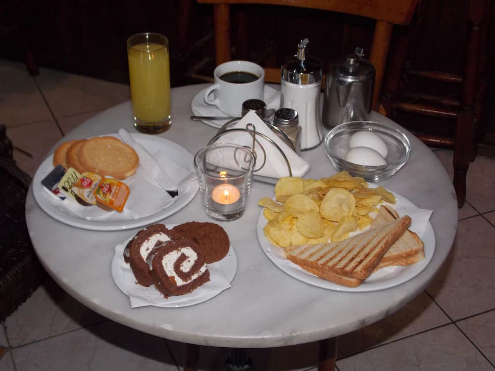 Breakfast area