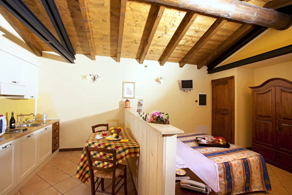 Private kitchenette