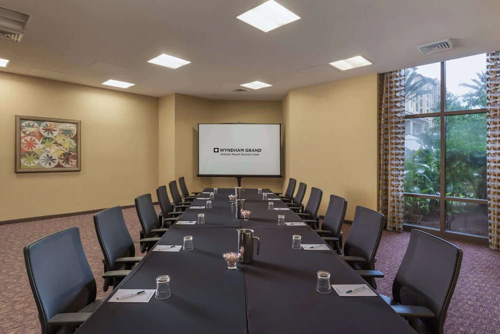 Meeting facility