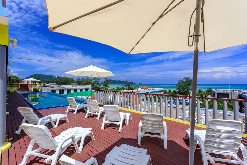 Sundeck