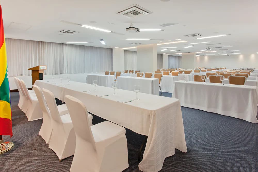Meeting facility