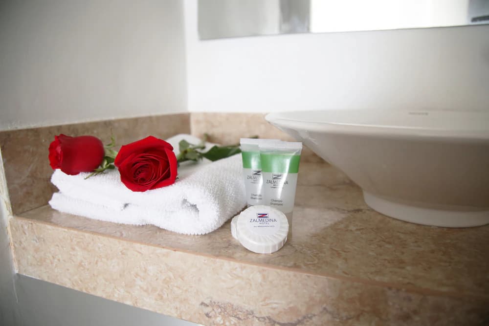 Bathroom amenities