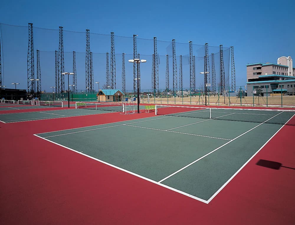 Tennis court