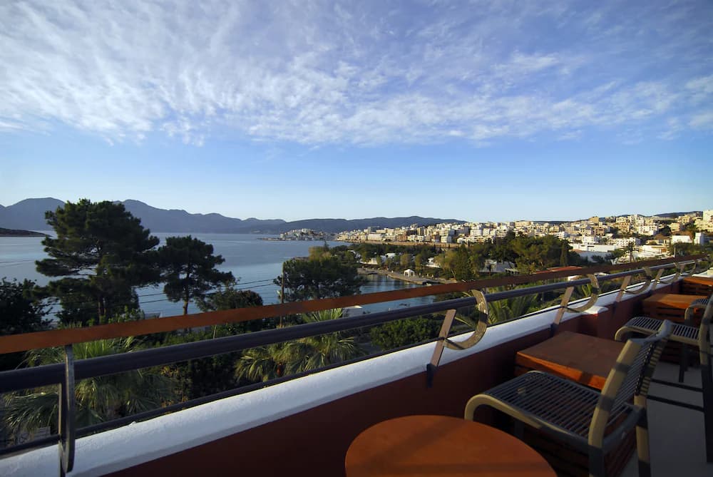 Sundeck