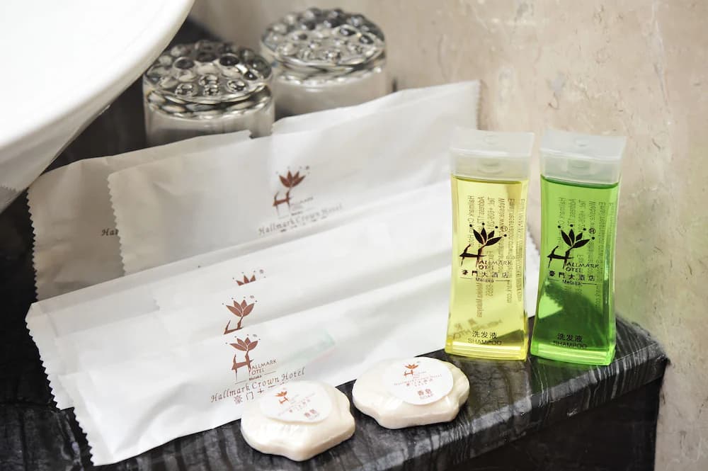 Bathroom amenities