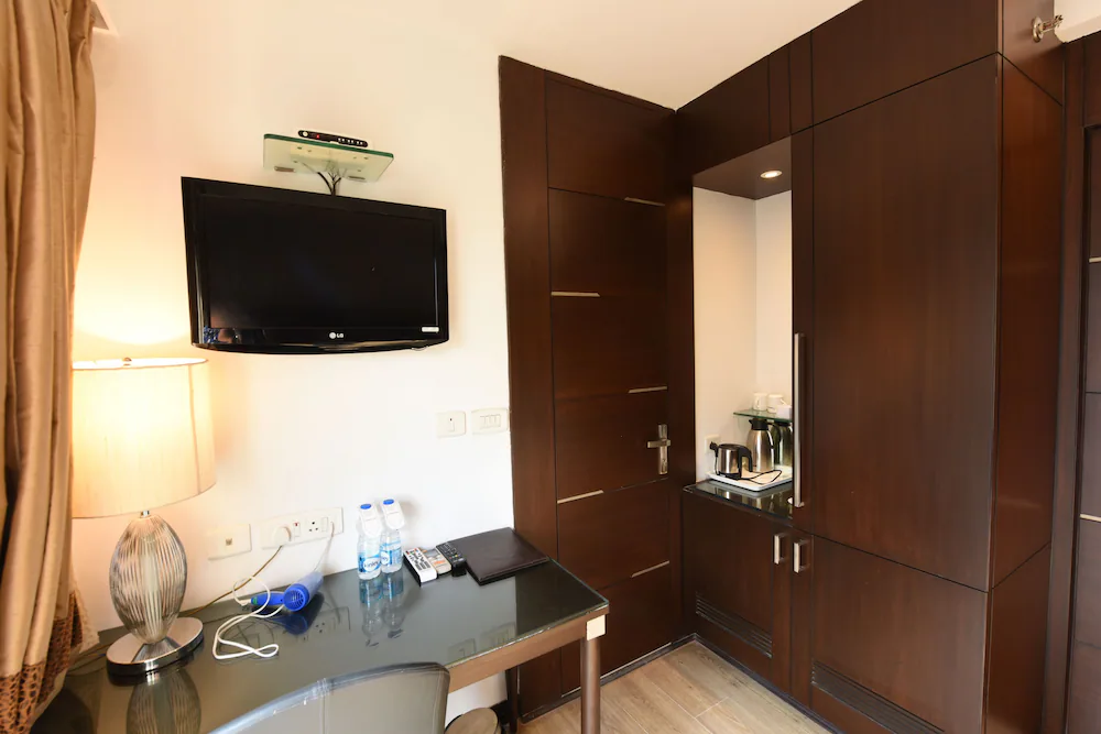 In-room business center