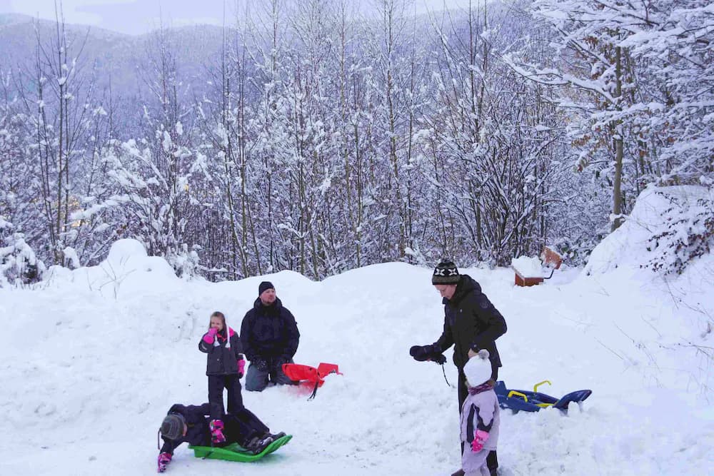 Snow and ski sports