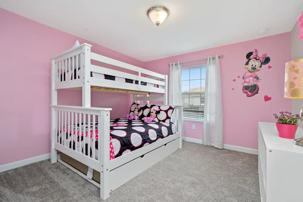 Children's theme room