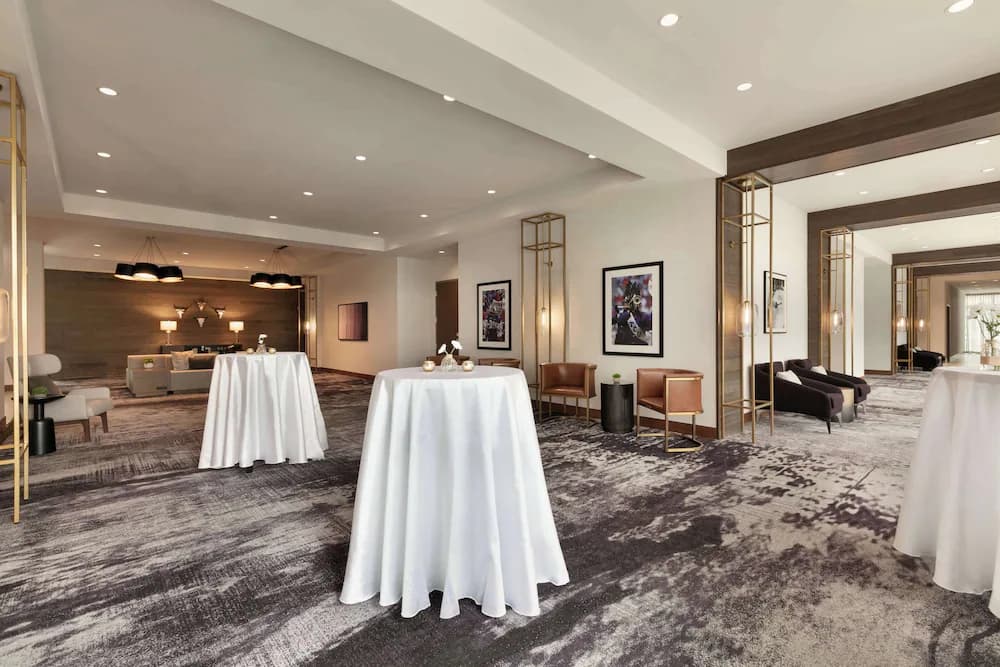 Meeting facility