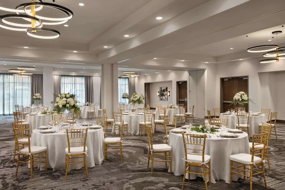 Meeting facility