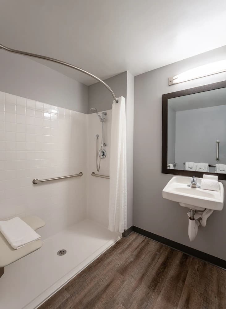Bathroom shower