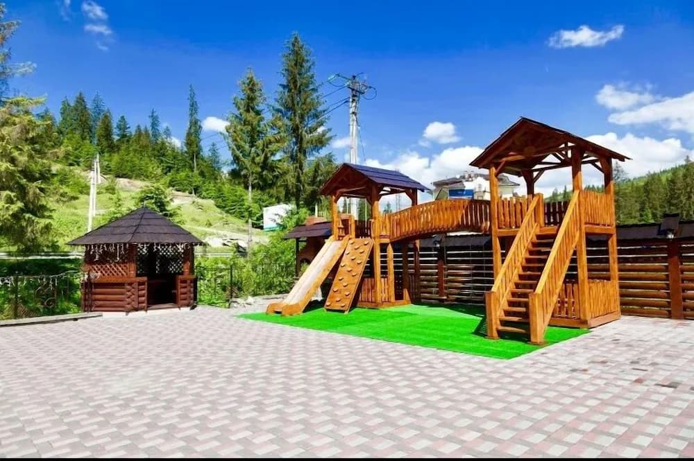 Children's play area - outdoor
