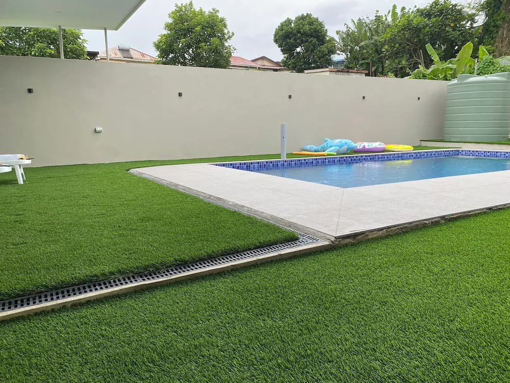 Private pool