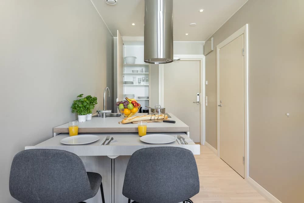 In-room dining
