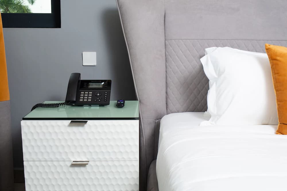Room amenity