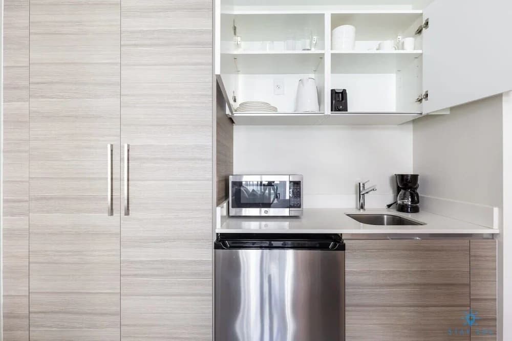 Private kitchenette