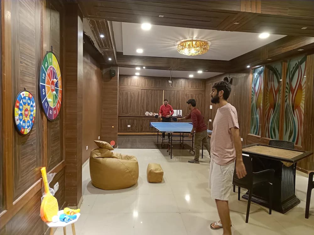 Game room