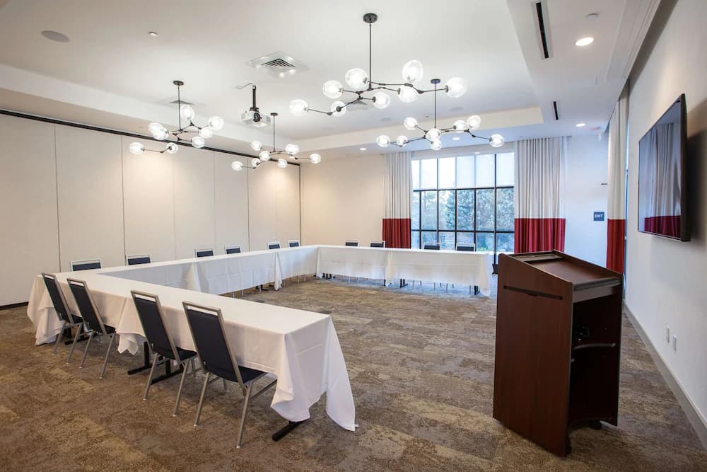 Meeting facility