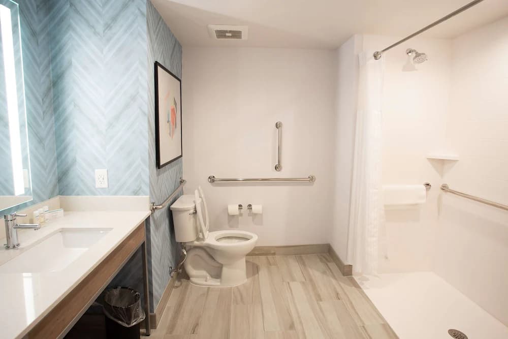 Bathroom shower