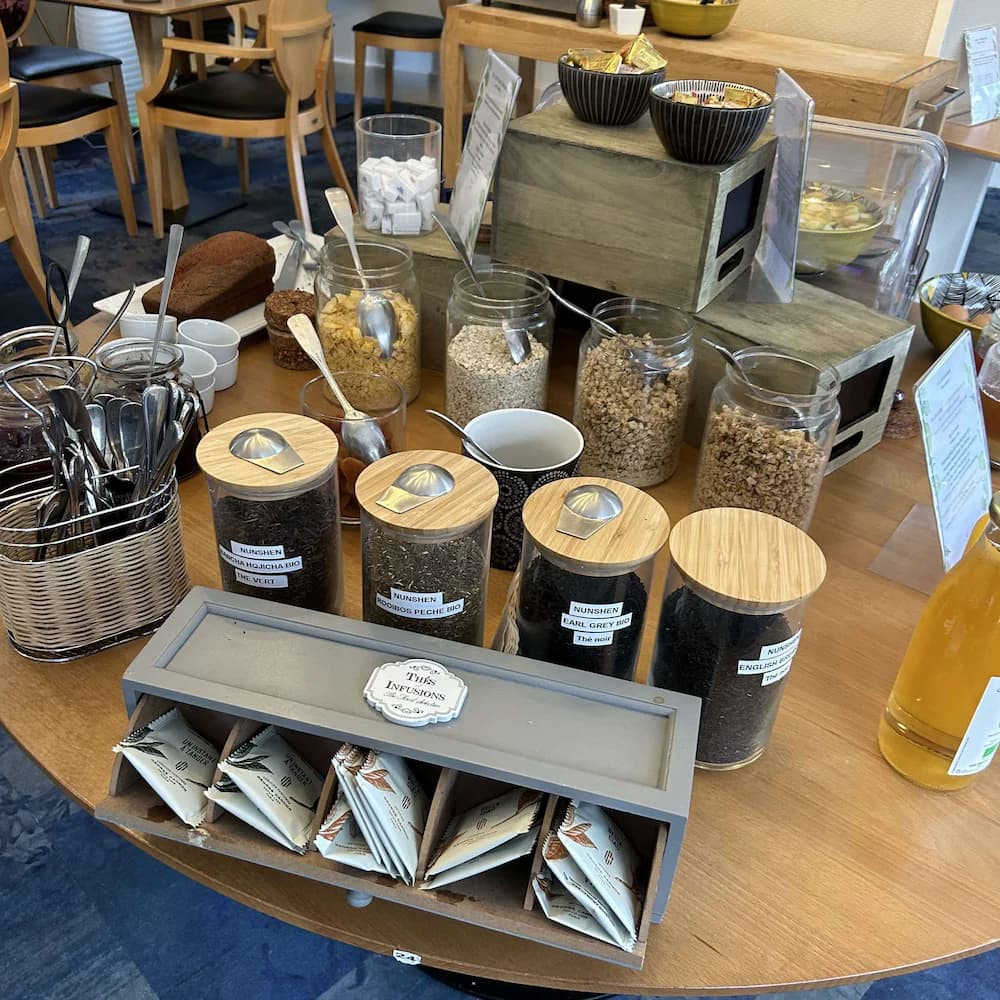 Breakfast area