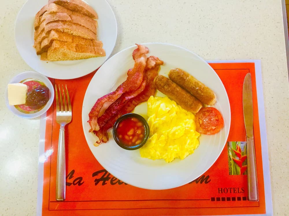 Breakfast meal